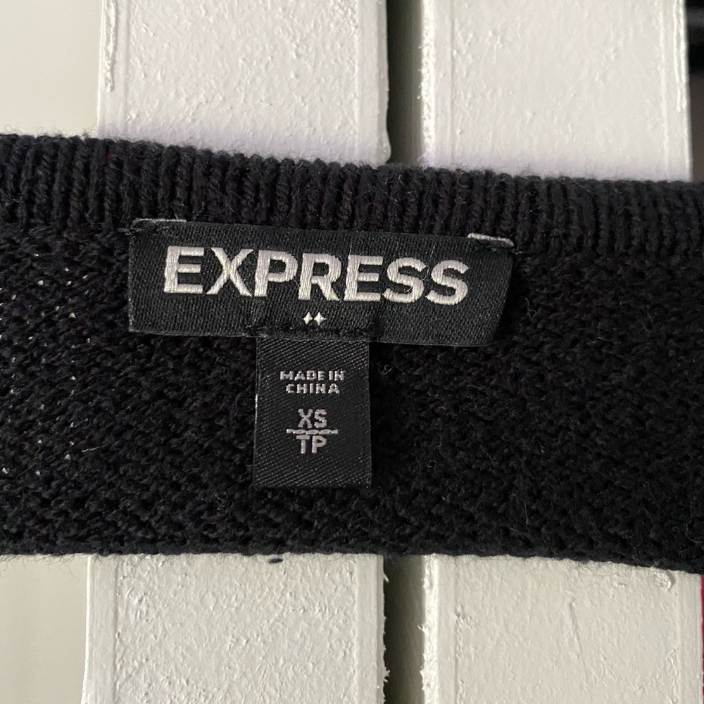 Express sweater - Picture 3 of 3